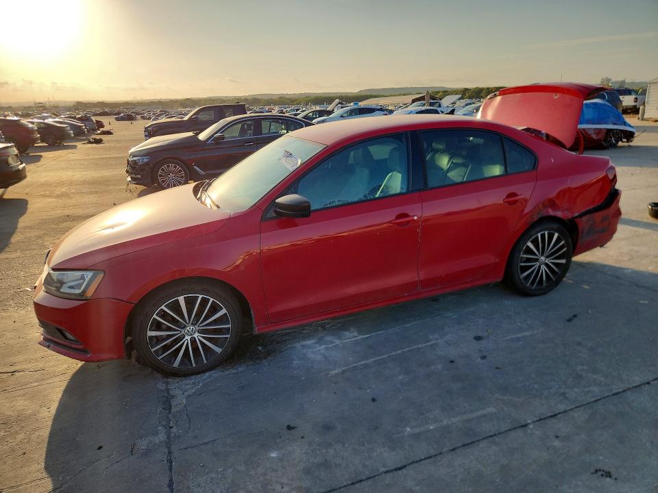 64289916 :رقم المزاد ، 3VWD17AJ9GM324907 vin ، 2016 Volkswagen Jetta مزاد بيع