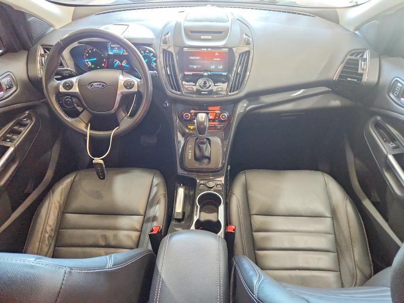 62515586 :رقم المزاد ، 1FMCU9J93FUC52972 vin ، 2015 Ford Escape مزاد بيع
