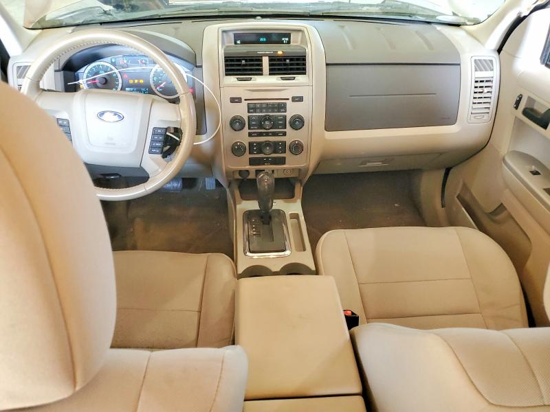 2010 Ford Escape მანქანა იყიდება აუქციონზე, vin: 1FMCU0D74AKD44439, აუქციონის ნომერი: 66290046