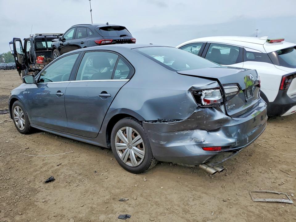 2017 Volkswagen Jetta მანქანა იყიდება აუქციონზე, vin: 3VW2B7AJ5HM330242, აუქციონის ნომერი: 64224426