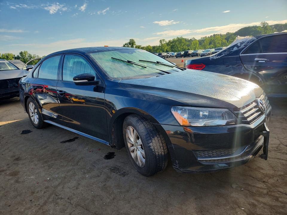 2013 Volkswagen Passat მანქანა იყიდება აუქციონზე, vin: 1VWAP7A30DC032255, აუქციონის ნომერი: 63408226