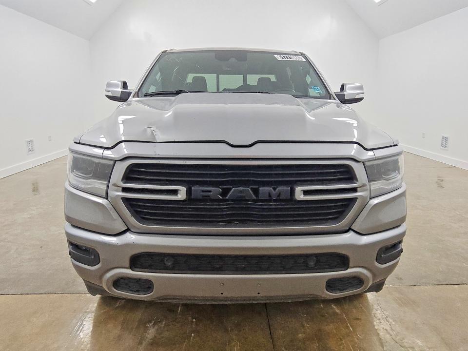 61771866 :رقم المزاد ، 1C6SRFTT1MN515502 vin ، 2021 Ram 1500 مزاد بيع