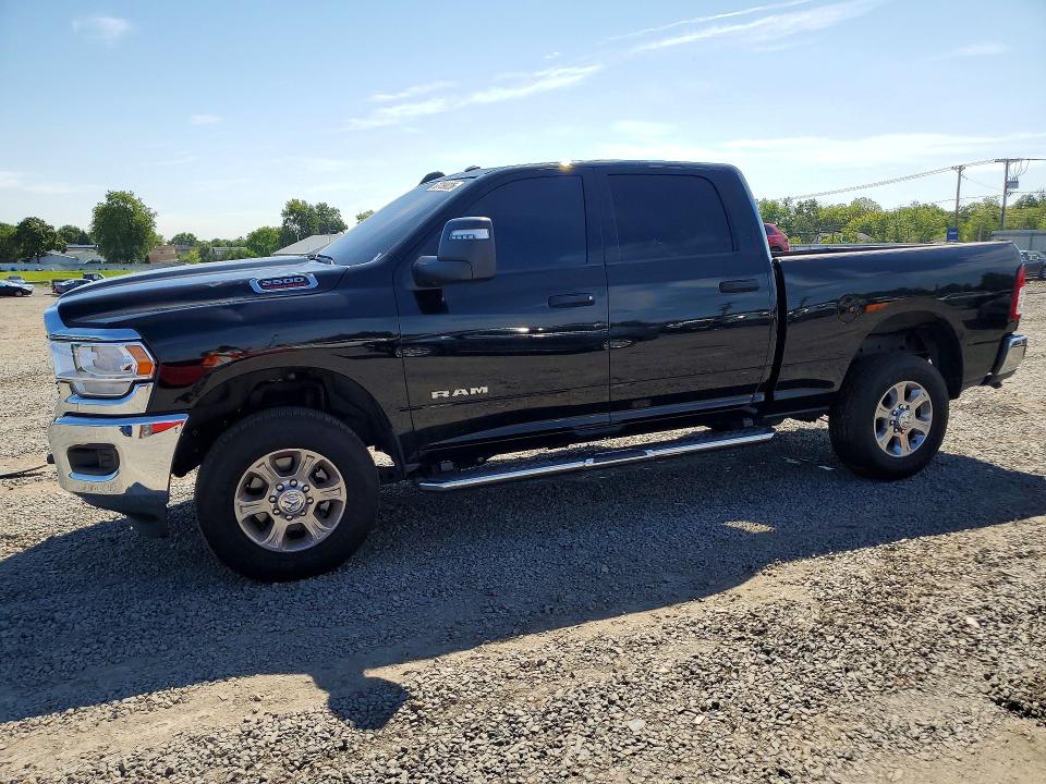 Auction sale of the 2024 Ram 2500, vin: 3C6UR5DJ8RG386495, lot number: 63769026