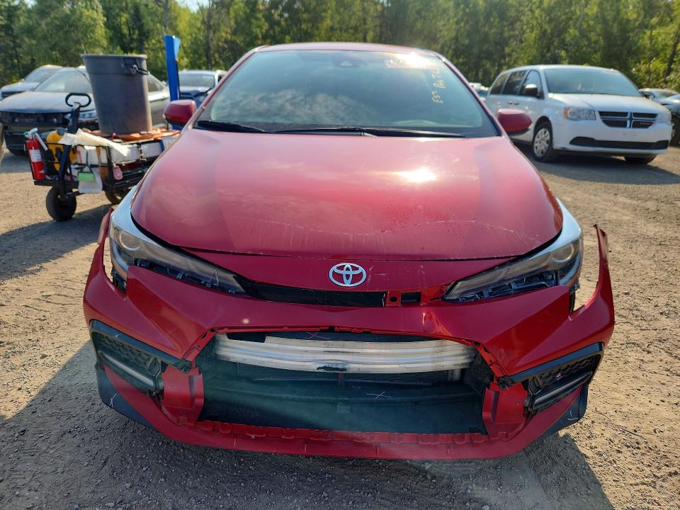 65318126 :رقم المزاد ، 5YFB4MBE4MP084736 vin ، 2021 Toyota Corolla مزاد بيع