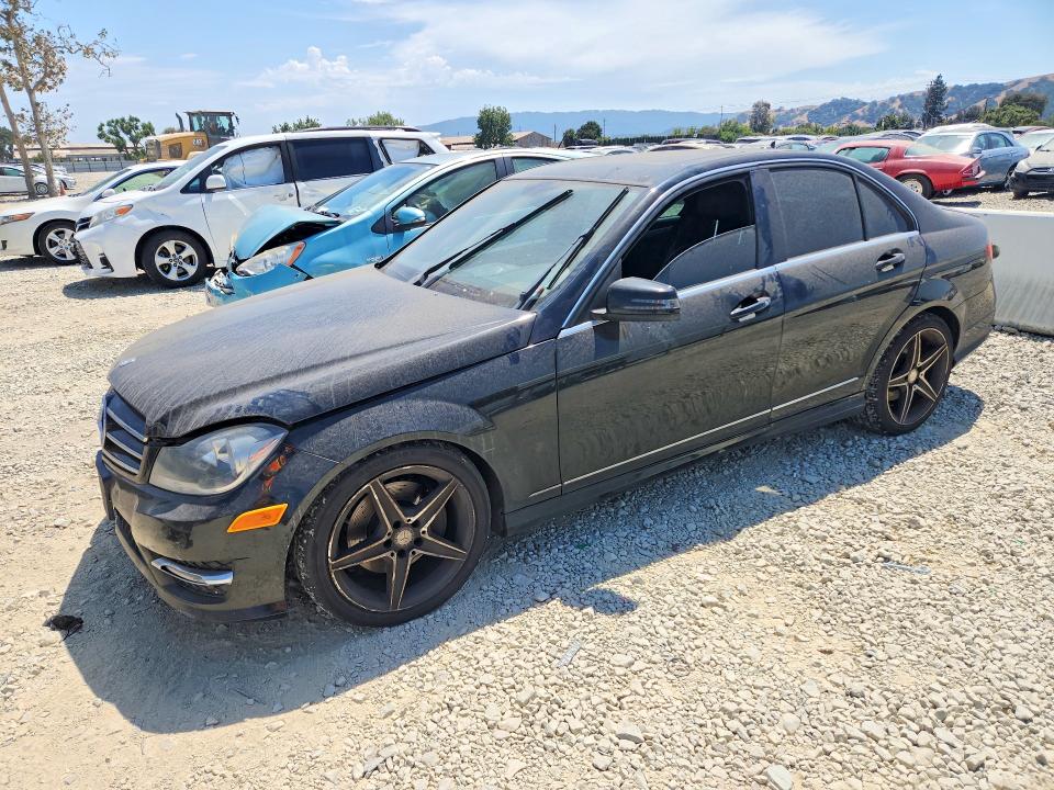 64322166 :رقم المزاد ، WDDGF8AB8EG250604 vin ، 2014 Mercedes-benz C مزاد بيع