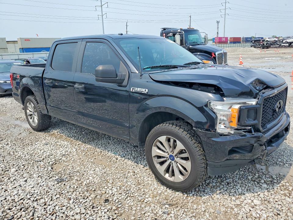 64473916 :رقم المزاد ، 1FTEW1EP1JFA29554 vin ، 2018 Ford F150 مزاد بيع