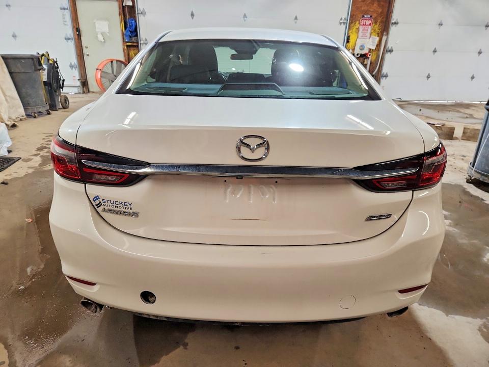 Продажа на аукционе авто 2018 Mazda 6, vin: JM1GL1VM1J1320804, номер лота: 66263516