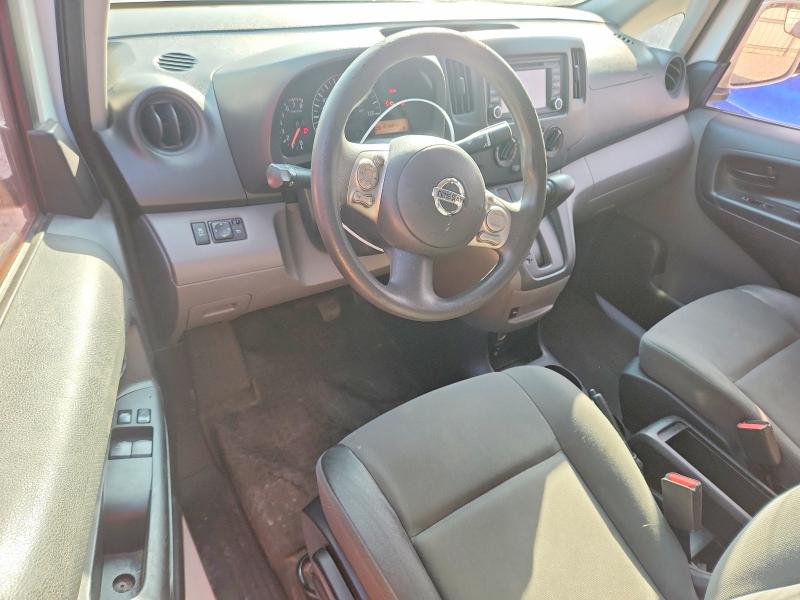 41633016 :رقم المزاد ، 3N6CM0KNXHK698337 vin ، 2017 Nissan Nv200 مزاد بيع
