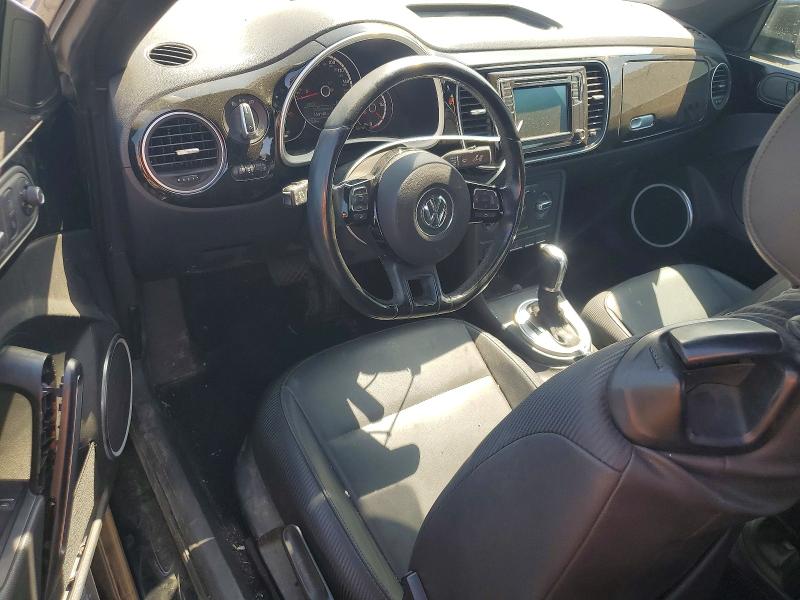 64121256 :رقم المزاد ، 3VWJ17AT1GM626261 vin ، 2016 Volkswagen Beetle مزاد بيع