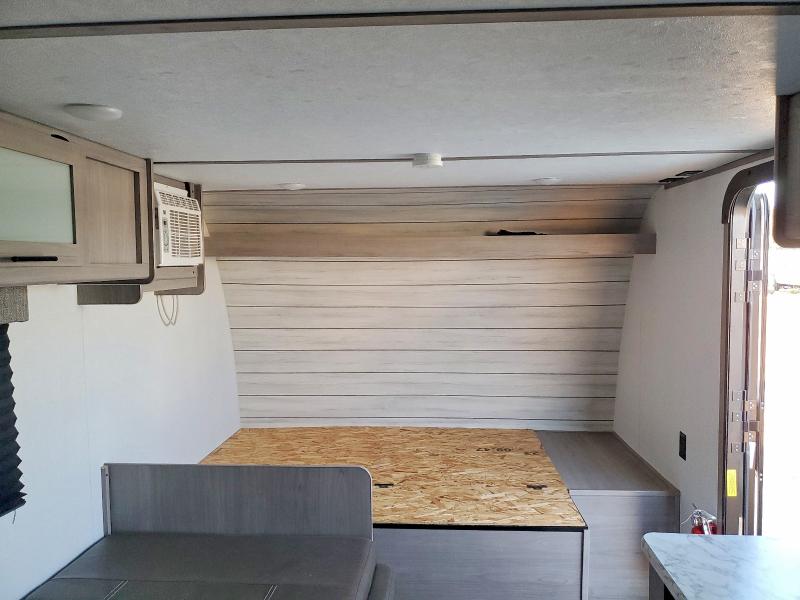 Aukcja sprzedaży 2024 Keystone Rv Coleman, vin: 4YDTCMG10RH930132, numer aukcji: 63929156
