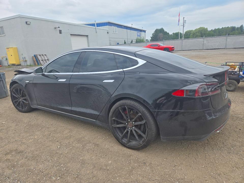 Продажа на аукционе авто 2014 Tesla Model S, vin: 5YJSA1H17EFP44194, номер лота: 63643526