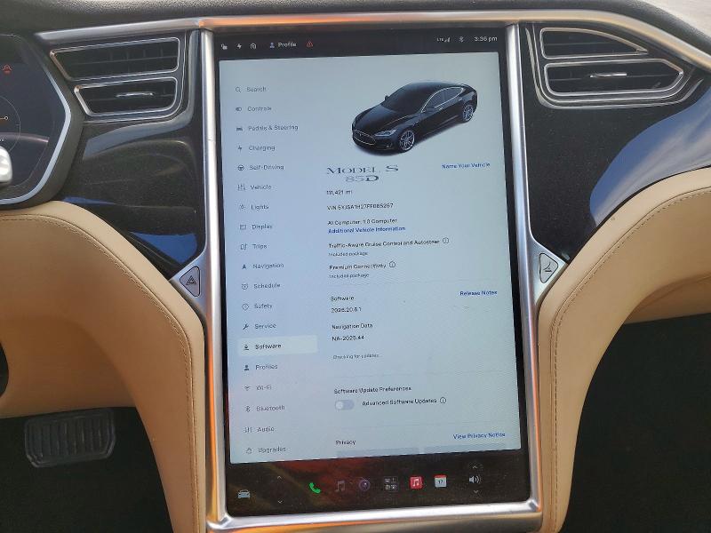 61451166 :رقم المزاد ، 5YJSA1H27FF085267 vin ، 2015 Tesla Model S مزاد بيع