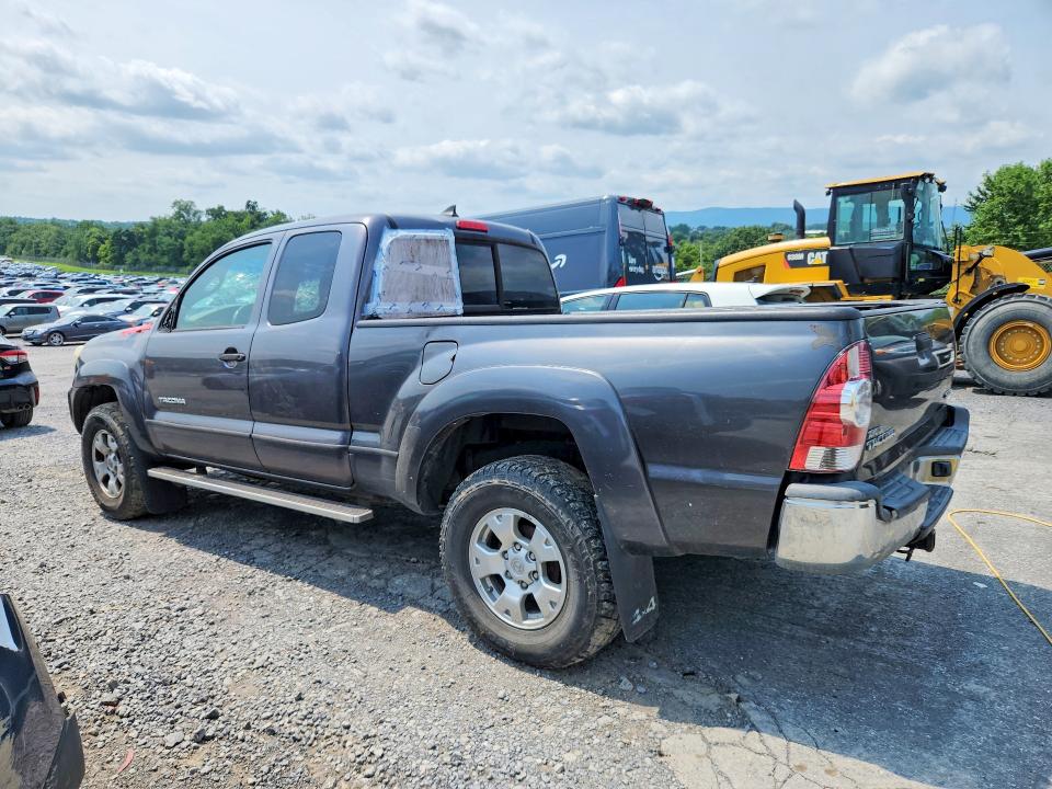 Продажа на аукционе авто 2015 Toyota Tacoma, vin: 5TFUX4EN9FX032373, номер лота: 64668246