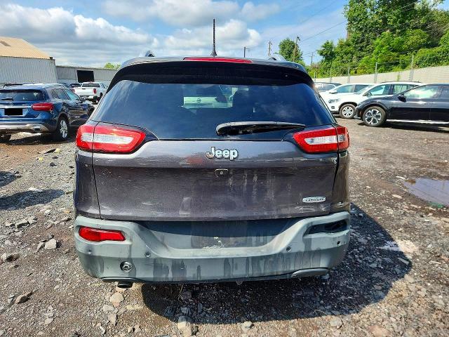 66931446 :رقم المزاد ، 1C4PJLLB5JD565008 vin ، 2018 Jeep Cherokee مزاد بيع