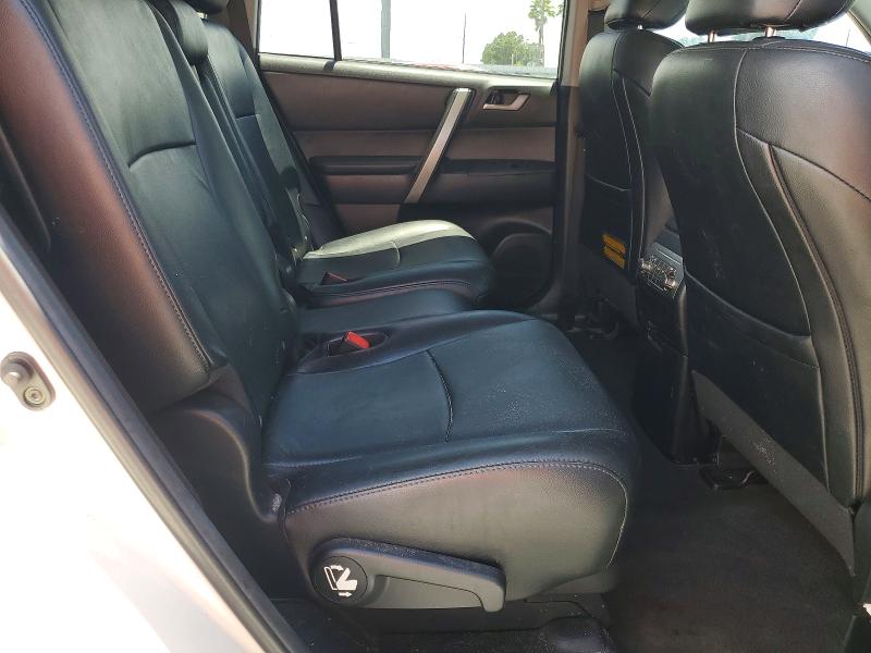 Продаж на аукціоні авто 2013 Toyota Highlander, vin: 5TDBK3EH6DS255144, номер лоту: 61931816