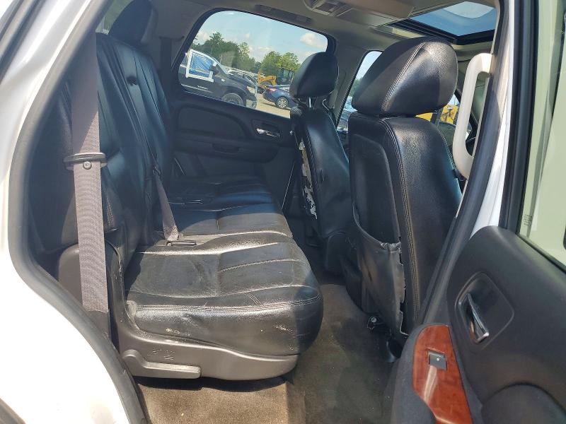 Продажа на аукционе авто 2012 Chevrolet Tahoe, vin: 1GNSCBE04CR162418, номер лота: 63857816