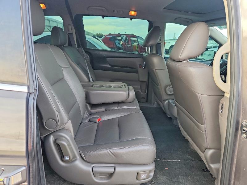 64946336 :رقم المزاد ، 5FNRL5H6XGB153677 vin ، 2016 Honda Odyssey مزاد بيع