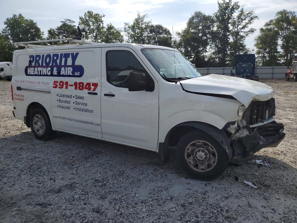 64718106 :رقم المزاد ، 1N6BF0KMXKN810472 vin ، 2019 Nissan Nv مزاد بيع