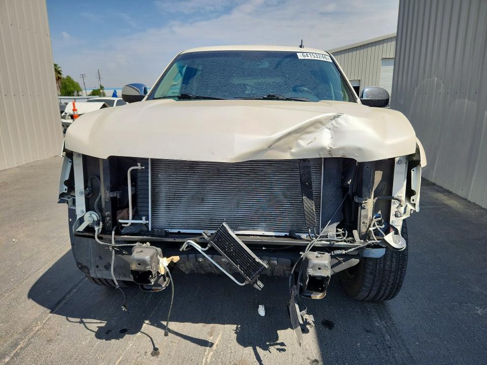 64153246 :رقم المزاد ، 1GNSCCE07ER141250 vin ، 2014 Chevrolet Tahoe مزاد بيع