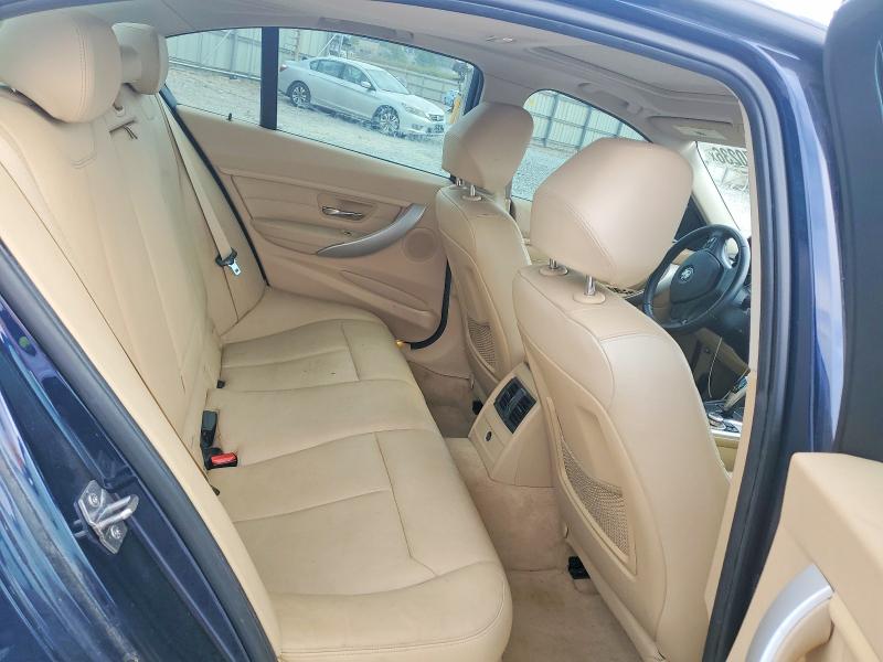 2013 Bmw 328 მანქანა იყიდება აუქციონზე, vin: WBA3A5C53DF355677, აუქციონის ნომერი: 64270236