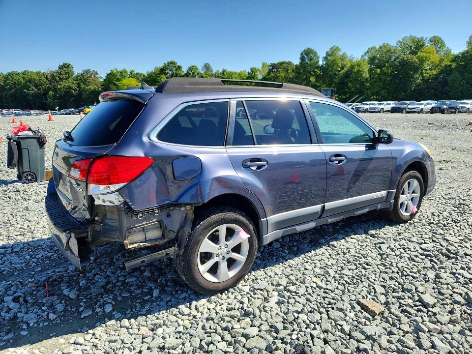 64183466 :رقم المزاد ، 4S4BRCCC1E3327725 vin ، 2014 Subaru Outback مزاد بيع