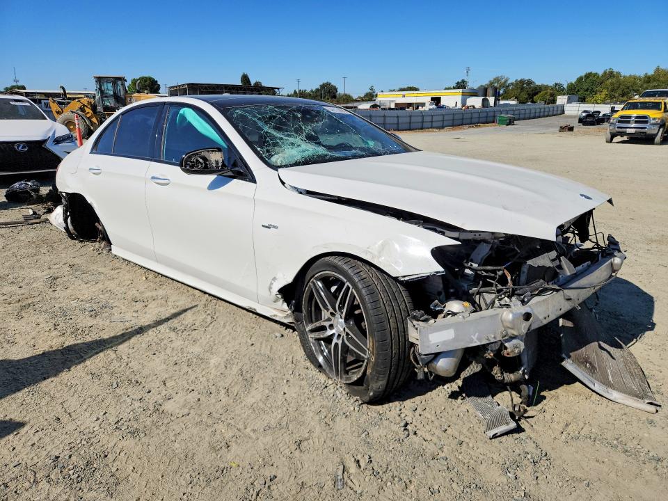 2020 Mercedes-benz E მანქანა იყიდება აუქციონზე, vin: WDDZF6BB6LA709270, აუქციონის ნომერი: 64013086