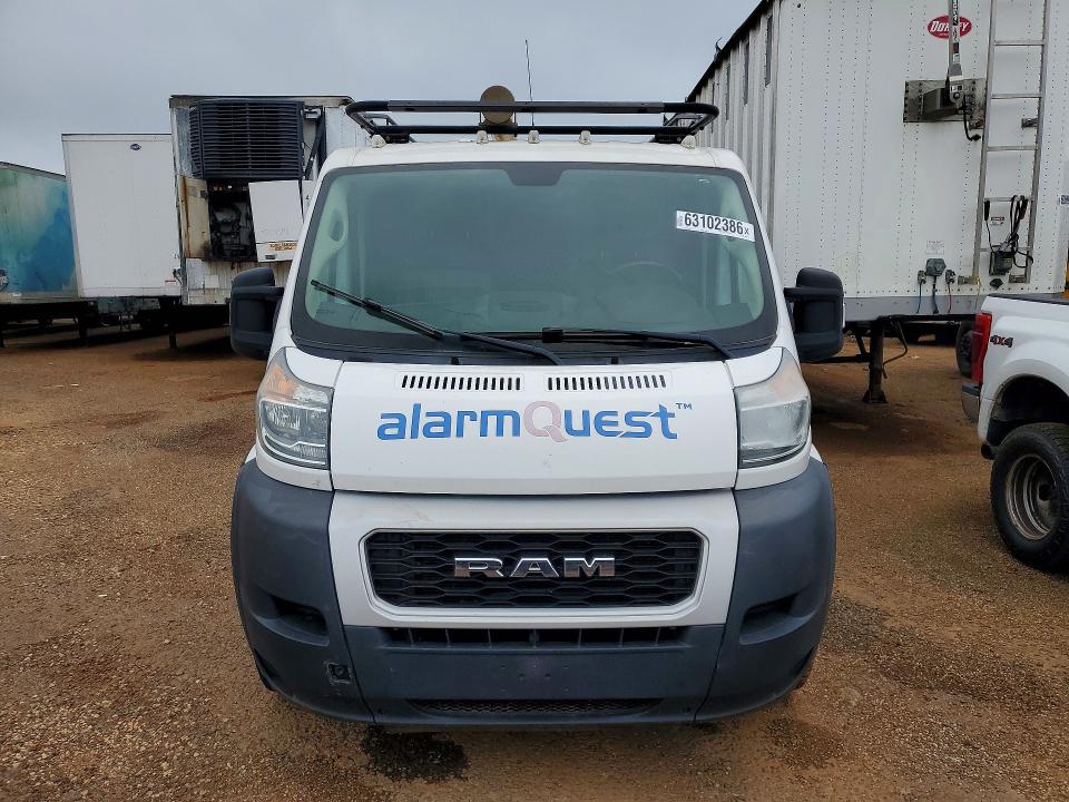 63102386 :رقم المزاد ، 3C6TRVAG9KE543232 vin ، 2019 Ram Promaster 1500 مزاد بيع
