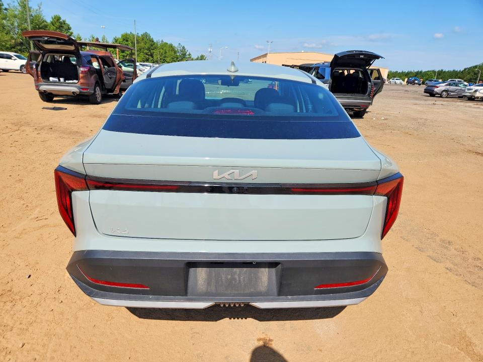 64252136 :رقم المزاد ، 3KPFT4DEXTE251845 vin ، 2026 Kia K4 مزاد بيع