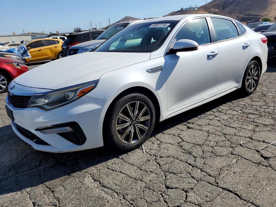 63687116 :رقم المزاد ، 5XXGT4L36KG365951 vin ، 2019 Kia Optima مزاد بيع