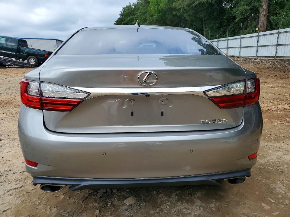 63806346 :رقم المزاد ، 58ABK1GG0HU046030 vin ، 2017 Lexus Es مزاد بيع