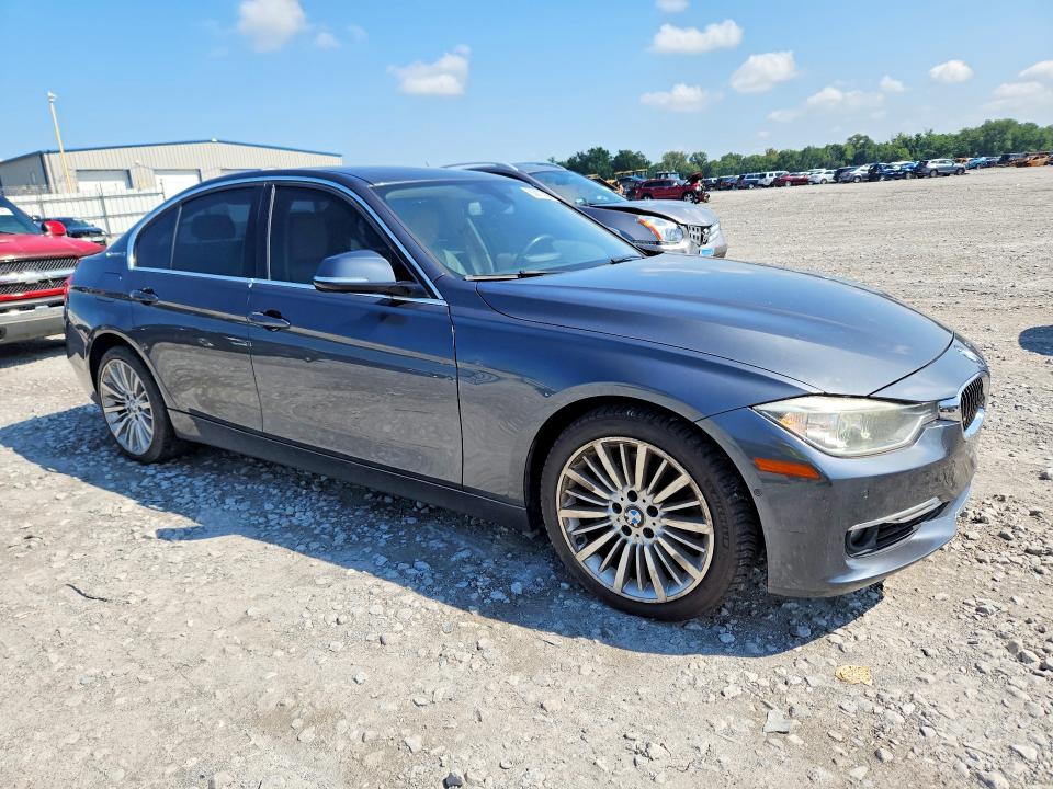 63811516 :رقم المزاد ، WBA3F9C53DF145217 vin ، 2013 Bmw Activehybrid 3 مزاد بيع