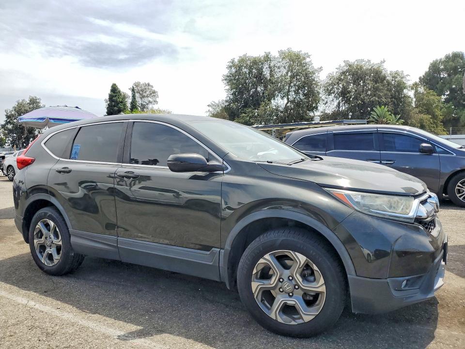 Aukcja sprzedaży 2018 Honda Cr-v, vin: 7FARW2H81JE058590, numer aukcji: 65032676