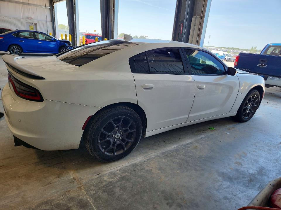 64571576 :رقم المزاد ، 2C3CDXJG8JH136304 vin ، 2018 Dodge Charger مزاد بيع