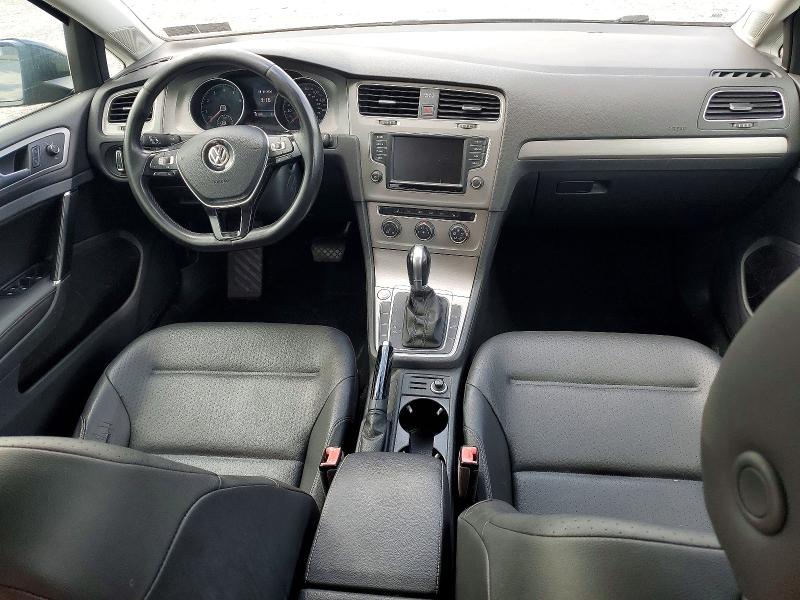 65240416 :رقم المزاد ، 3VW217AU4HM027921 vin ، 2017 Volkswagen Golf مزاد بيع