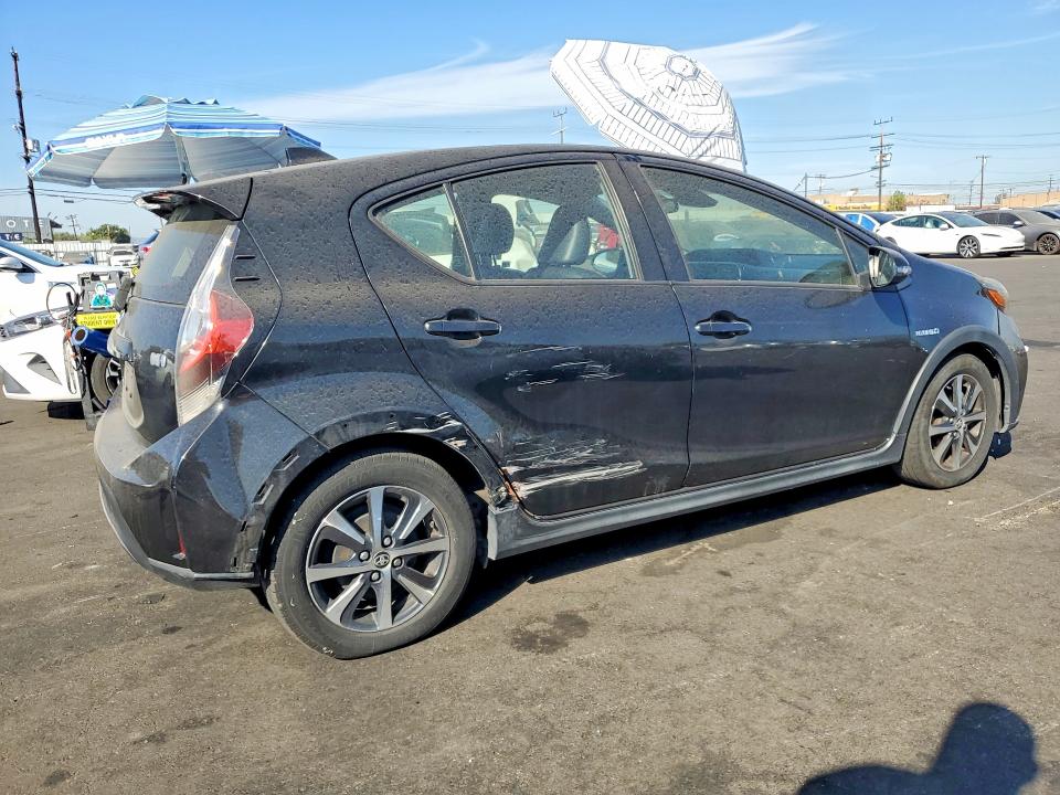 2018 Toyota Prius C მანქანა იყიდება აუქციონზე, vin: JTDKDTB39J1605409, აუქციონის ნომერი: 65529316