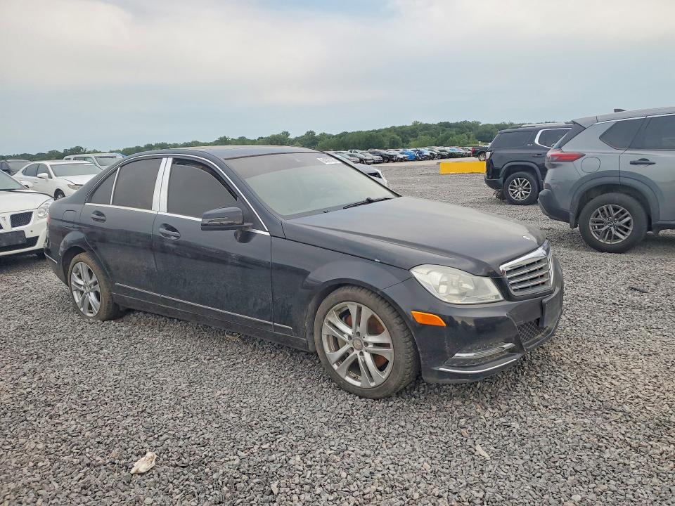64597456 :رقم المزاد ، WDDGF8ABXDR242054 vin ، 2013 Mercedes-benz C مزاد بيع