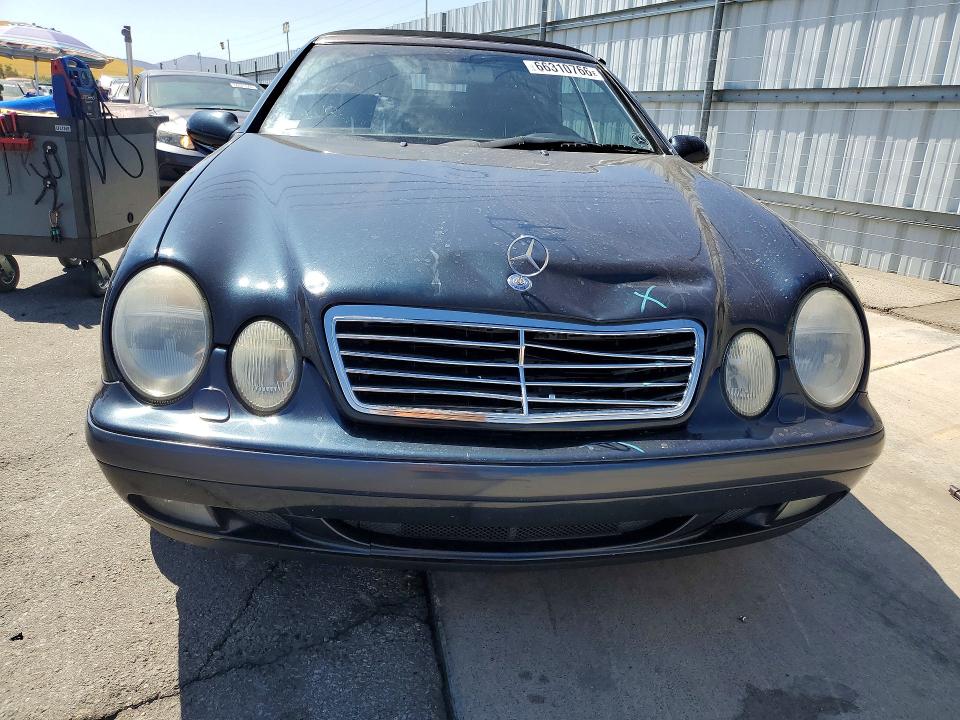 1999 Mercedes-benz Clk მანქანა იყიდება აუქციონზე, vin: WDBLK65G6XT020681, აუქციონის ნომერი: 66310766