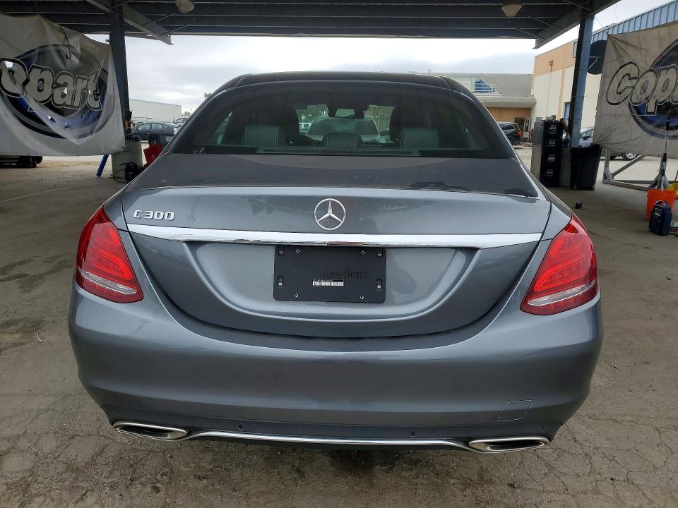 2018 Mercedes-benz C მანქანა იყიდება აუქციონზე, vin: WDDWF4JB9JR409987, აუქციონის ნომერი: 63444026