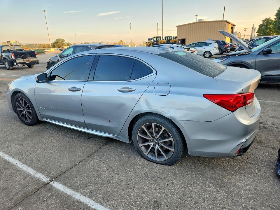 2018 Acura Tlx მანქანა იყიდება აუქციონზე, vin: 19UUB2F50JA011099, აუქციონის ნომერი: 66079396