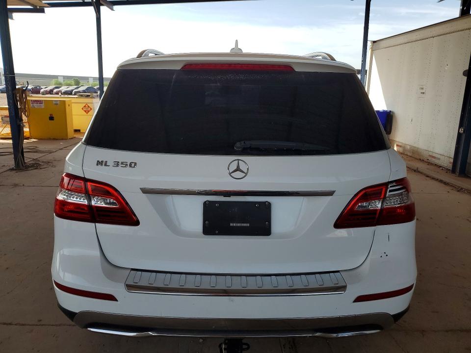 Продажа на аукционе авто 2015 Mercedes-benz Ml, vin: 4JGDA5JB2FA593497, номер лота: 66578176