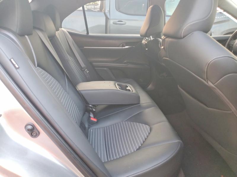 64757856 :رقم المزاد ، 4T1G11AK5LU863161 vin ، 2020 Toyota Camry مزاد بيع