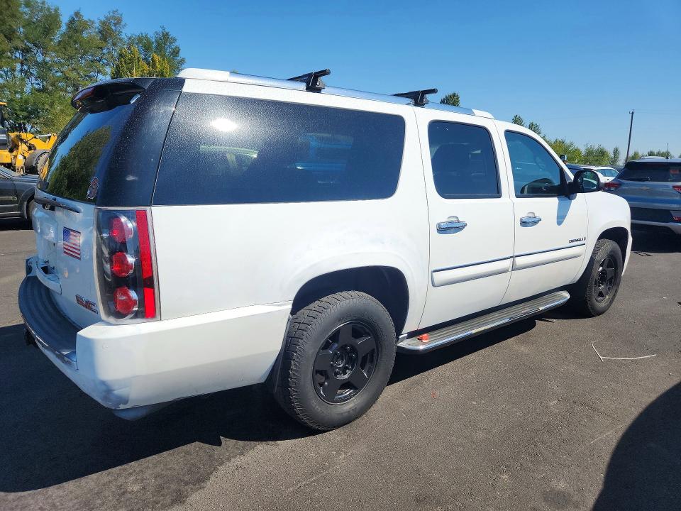 Продажа на аукционе авто 2008 Gmc Yukon Xl, vin: 1GKFK66888J214636, номер лота: 67003916