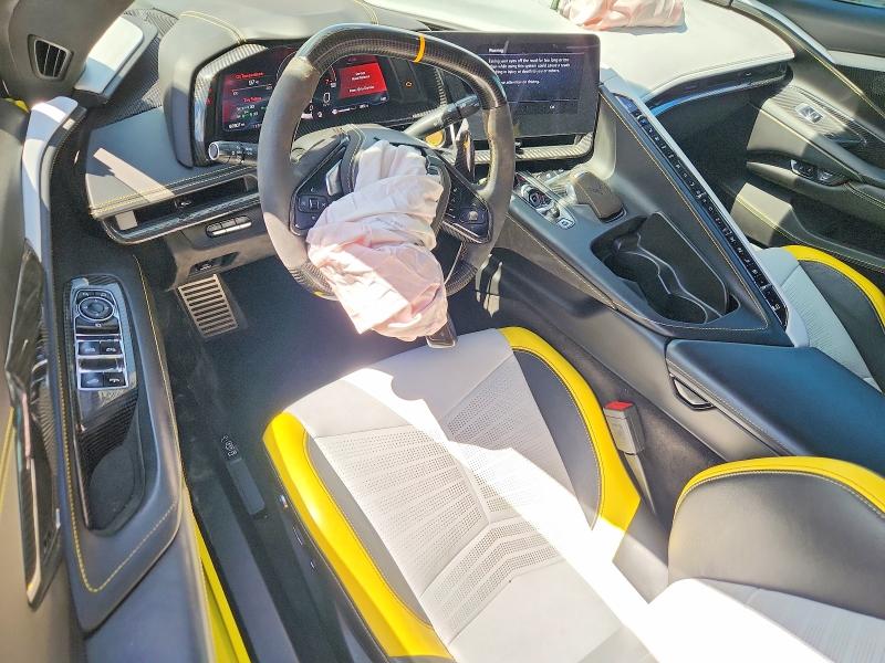 66610946 :رقم المزاد ، 1G1YC3D45M5000019 vin ، 2021 Chevrolet Corvette مزاد بيع