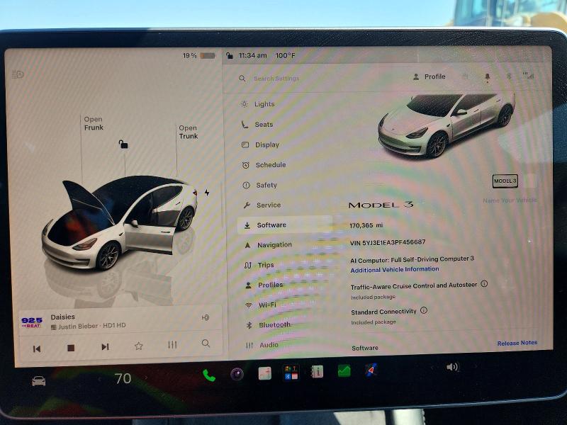2023 Tesla Model 3 მანქანა იყიდება აუქციონზე, vin: 5YJ3E1EA3PF456687, აუქციონის ნომერი: 64323846