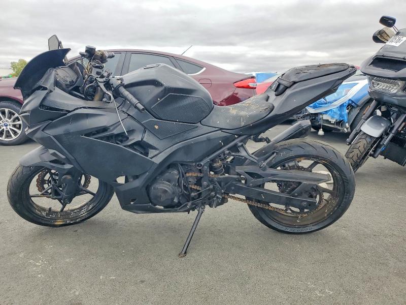 Продажа на аукционе авто 2021 Kawasaki Ex400, vin: JKAEXKG13MDAA5874, номер лота: 61911166