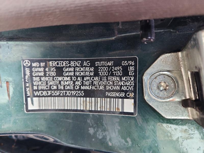 64221276 :رقم المزاد ، WDBJF55F2TJ019255 vin ، 1996 Mercedes-benz E مزاد بيع