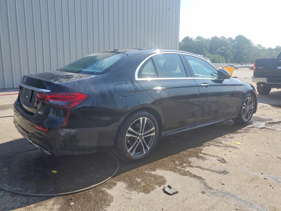 Aukcja sprzedaży 2021 Mercedes-benz E, vin: W1KZF8DB3MA891018, numer aukcji: 64987126
