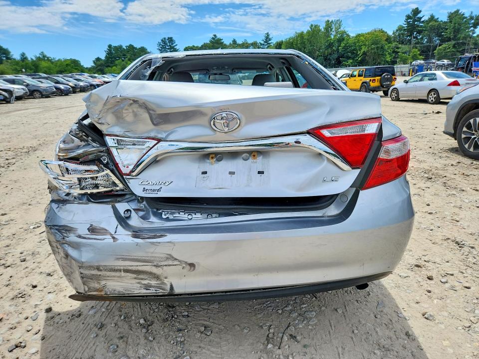 2017 Toyota Camry მანქანა იყიდება აუქციონზე, vin: 4T1BF1FK2HU678545, აუქციონის ნომერი: 63964876