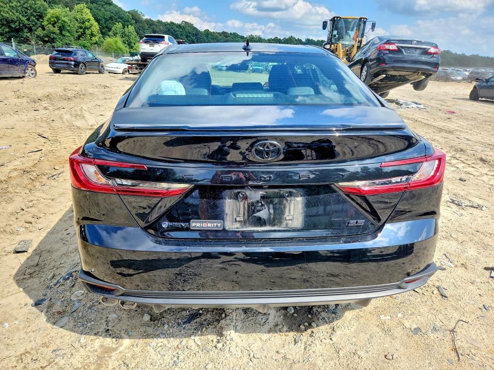 64909986 :رقم المزاد ، 4T1DAACK3SU053610 vin ، 2025 Toyota Camry مزاد بيع