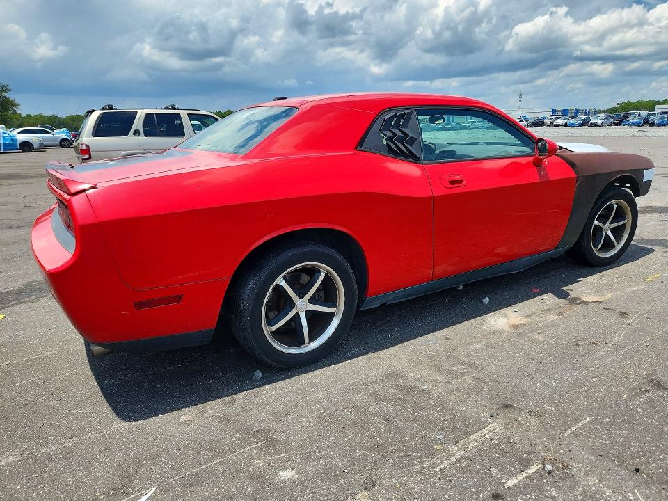 63639566 :رقم المزاد ، 2B3CJ4DV8AH160164 vin ، 2010 Dodge Challenger مزاد بيع